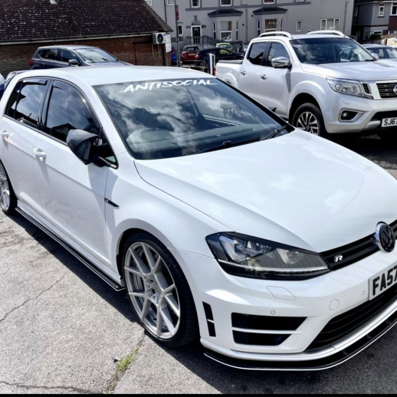 5C54DA79-E296-4087-BEA1-59C72B4573E6 5C54DA79-E296-4087-BEA1-59C72B4573E6